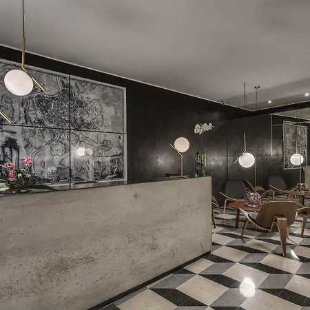 Navona Theatre Hotel 3*