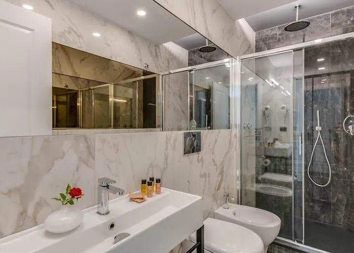 Navona Theatre Hotel 3*