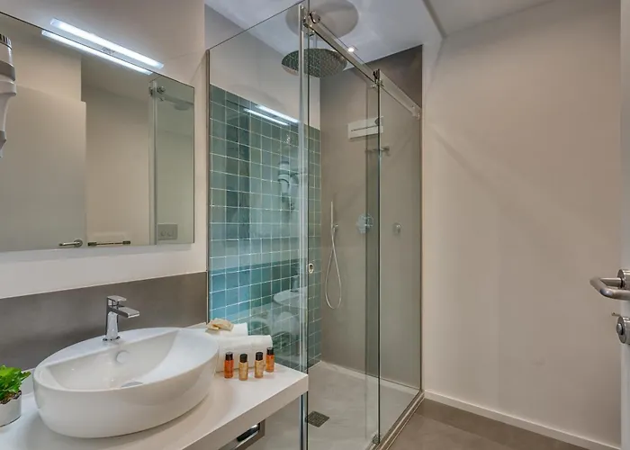 Navona Theatre Hotel