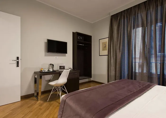 Hotel Navona Theatre 3*