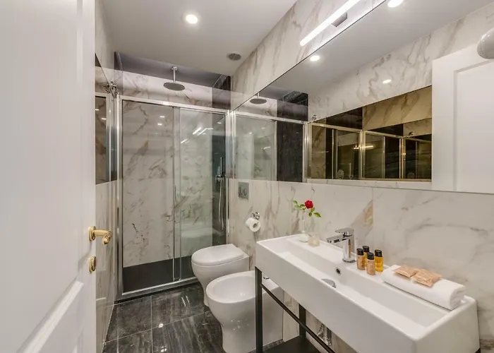 Hotel Navona Theatre